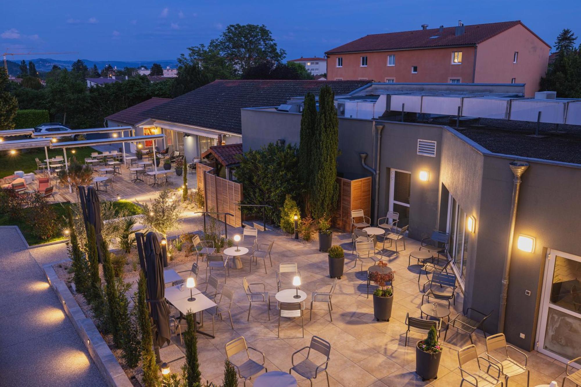 The Originals Boutique, Hotel Le Pariou, Issoire Exterior foto