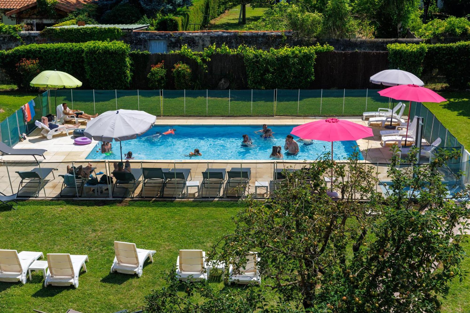 The Originals Boutique, Hotel Le Pariou, Issoire Exterior foto